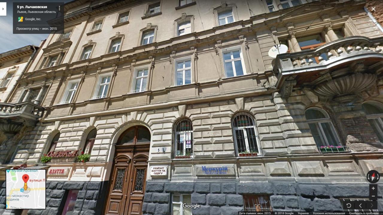 Loft Apartment In Old Lviv Ac Fireplace Exterior photo